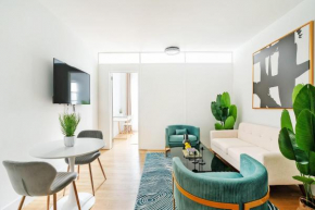 444-3F Newly renovated 1BR in Hell's Kitchen